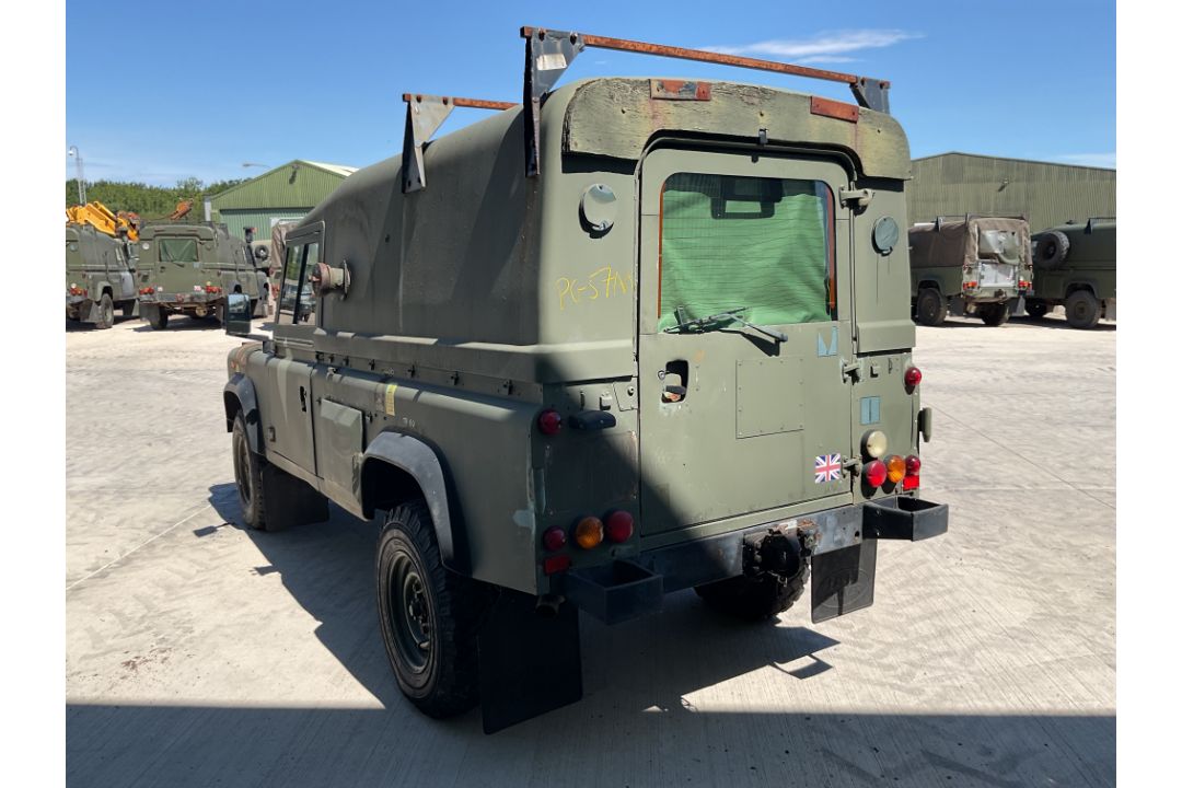 Rare Land Rover RHD 110 TUM Wolf Hard Top Winter/Water, Direct from UK MOD - Image 24 of 35