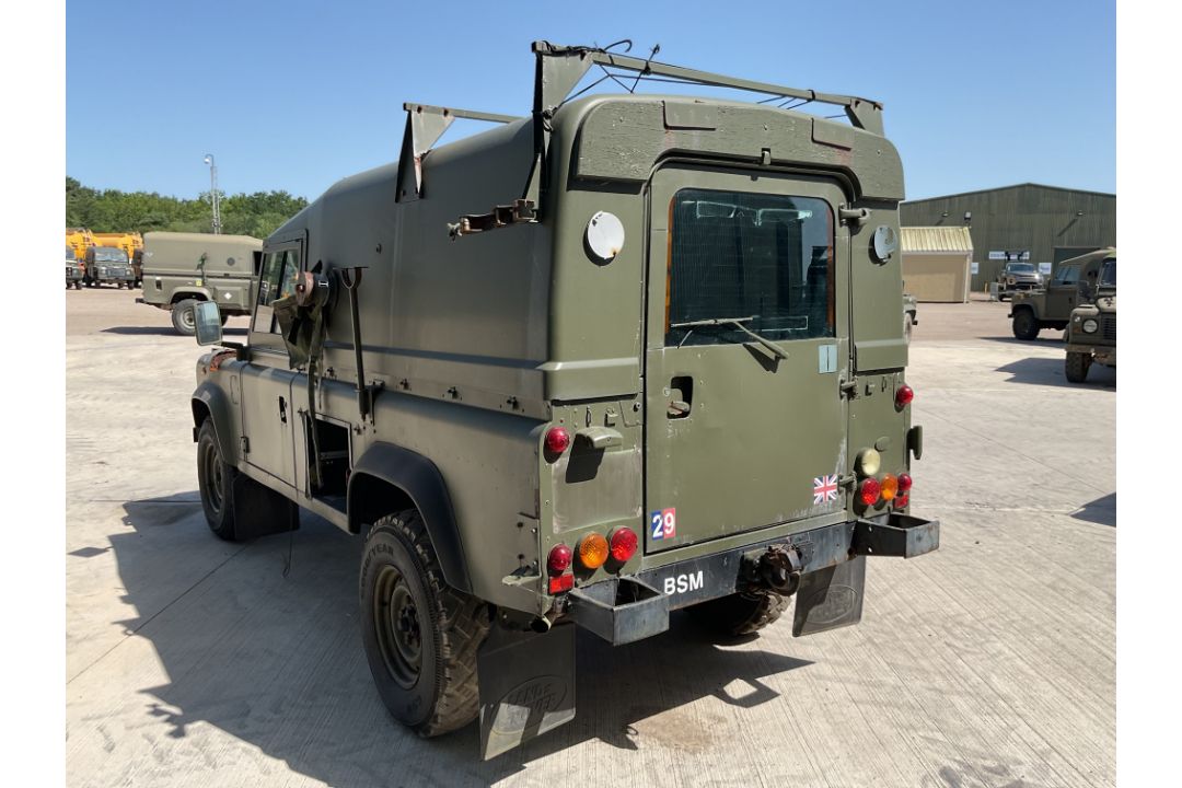 Rare Land Rover RHD 110 TUM FFR Wolf Hard Top Winter/Water, Direct from UK MOD - Image 24 of 35
