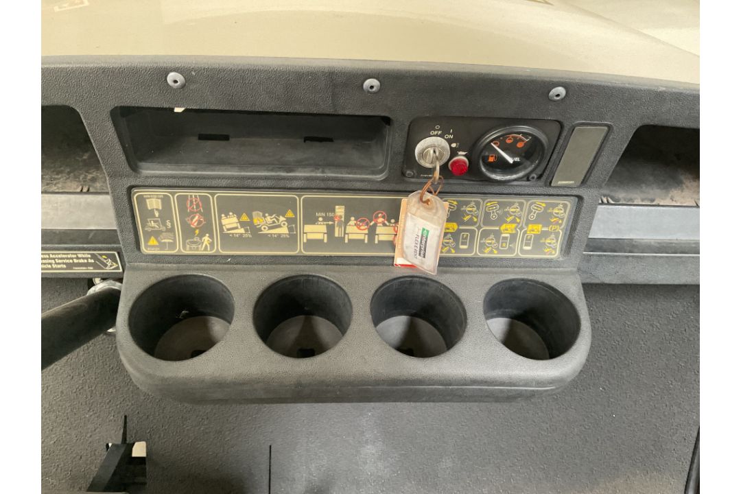 Very Low Hours Cushman 8 Seat Petrol Engine Auto Start Buggy, c/w Lights, Roof etc, from Govt Dept - Image 6 of 15