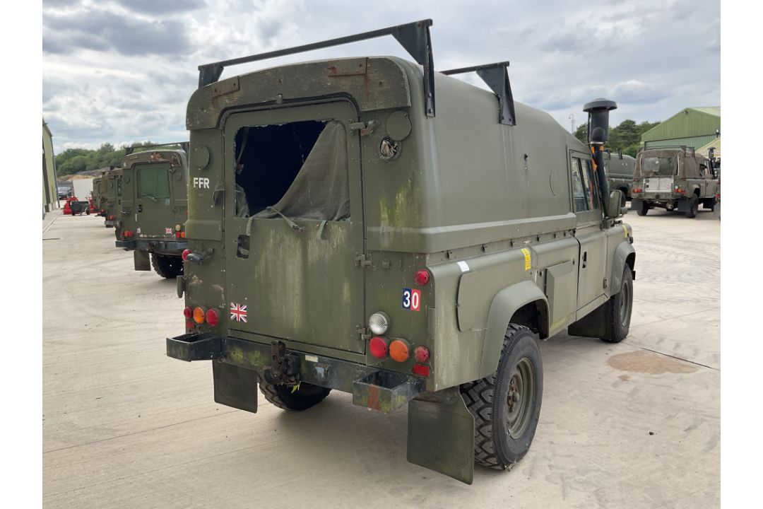 Rare Land Rover RHD 110 TUM Wolf Hard Top Winter/Water, Direct from UK MOD - Image 20 of 32