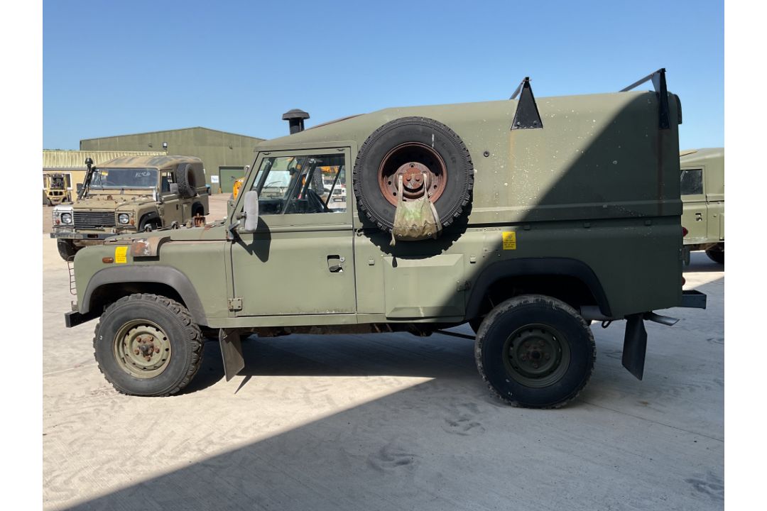 Rare Land Rover RHD 110 TUM Wolf FFR Hard Top Winter/Water, Direct from UK MOD - Image 10 of 36