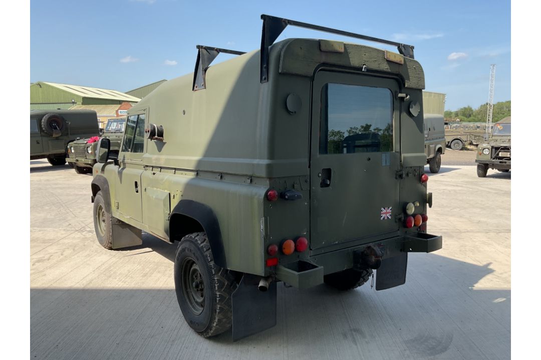 Rare Land Rover RHD 110 TUM FFR Wolf Hard Top Winter/Water, Direct from UK MOD - Image 24 of 35