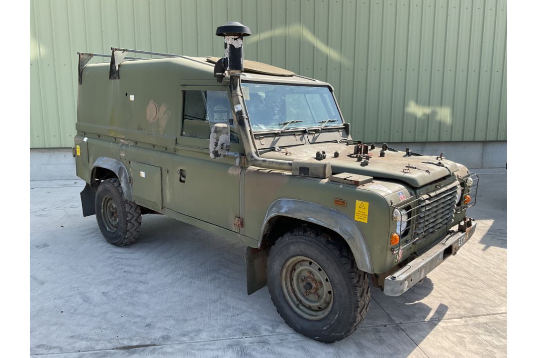 Rare Land Rover RHD 110 TUM FFR Wolf Hard Top Winter/Water, Direct from UK MOD - Image 1 of 35