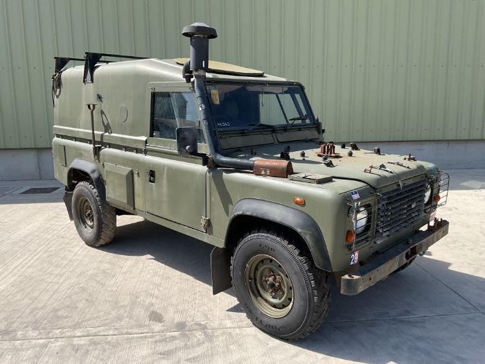 Rare Land Rover RHD 110 TUM FFR Wolf Hard Top Winter/Water, Direct from UK MOD