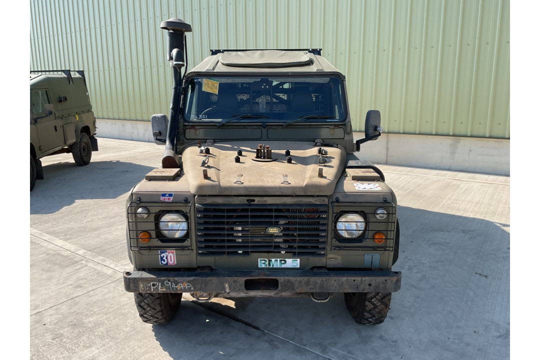 Rare Land Rover RHD 110 TUM FFR Wolf Hard Top Winter/Water, Direct from UK MOD - Image 6 of 35