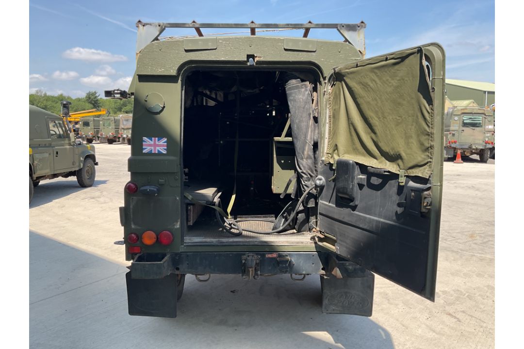 Rare Land Rover RHD 110 TUM Wolf Hard Top Winter/Water, Direct from UK MOD - Image 18 of 35