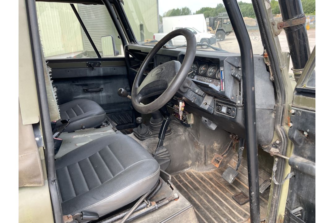 Land Rover 110 TUM Wolf RHD Soft Top, Direct from UK MOD - Image 26 of 34