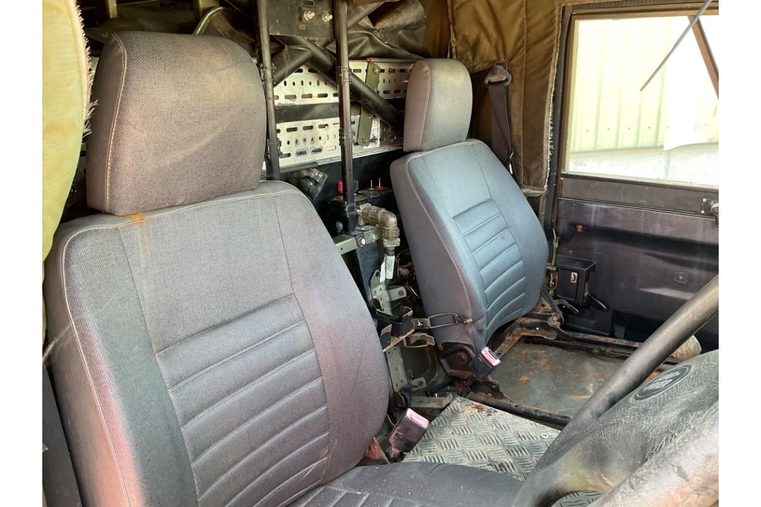 Rare Land Rover RHD 110 TUM Wolf Hard Top Winter/Water, Direct from UK MOD - Image 26 of 35