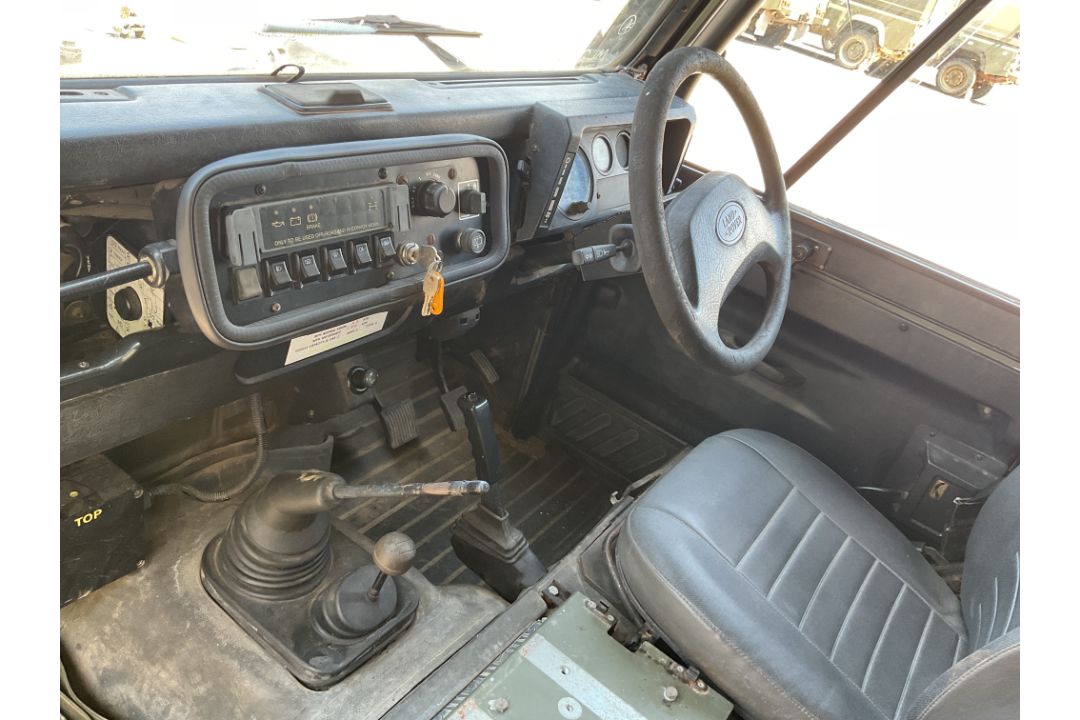Rare Land Rover RHD 110 TUM Wolf Hard Top Winter/Water, Direct from UK MOD - Image 32 of 35