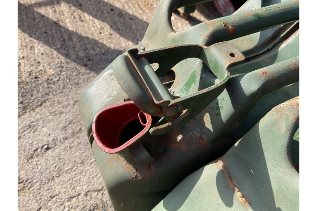5x Unissued NATO New Old Stock 20L Jerry Cans - Image 2 of 2