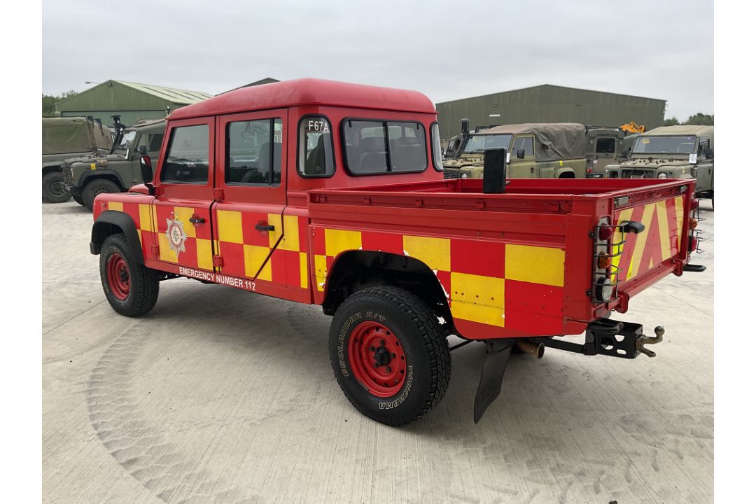 Land Rover Defender 130 Double Cab High Capacity Pick Up 2.2 TDI RHD, low miles! Direct UK MOD - Image 34 of 36
