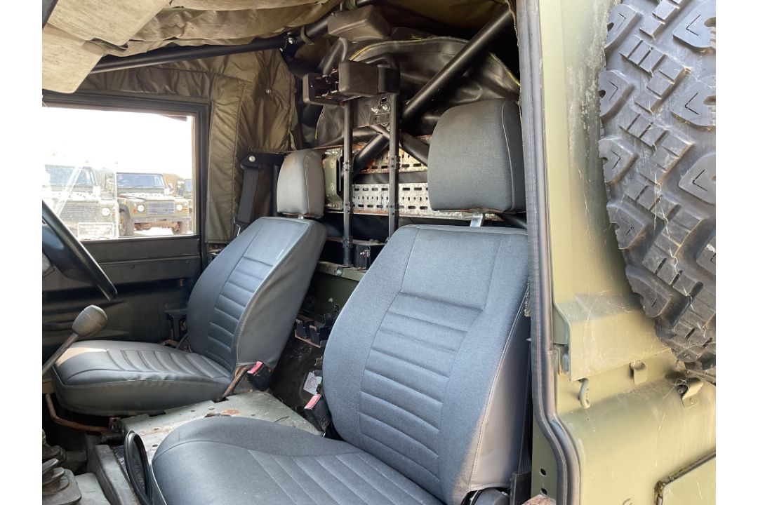 Rare Land Rover RHD 110 TUM Wolf Hard Top Winter/Water, Direct from UK MOD - Image 31 of 35