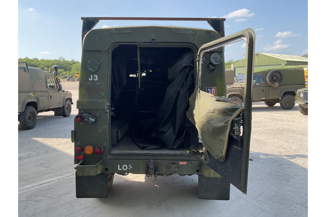 Rare Land Rover RHD 110 TUM FFR Wolf Hard Top Winter/Water, Direct from UK MOD - Image 18 of 35