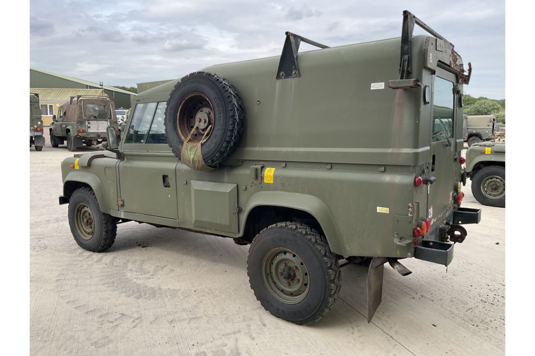 Rare Land Rover RHD 110 TUM Wolf Hard Top Winter/Water, Direct from UK MOD - Image 17 of 36