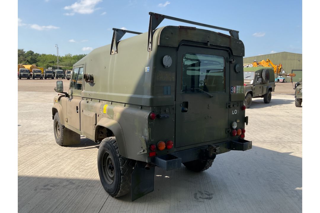 Rare Land Rover RHD 110 TUM FFR Wolf Hard Top Winter/Water, Direct from UK MOD - Image 23 of 34