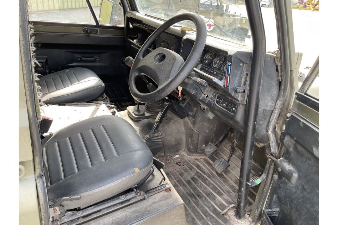Land Rover 110 TUM Wolf RHD Hard Top FFR, Direct from UK MOD - Image 25 of 34