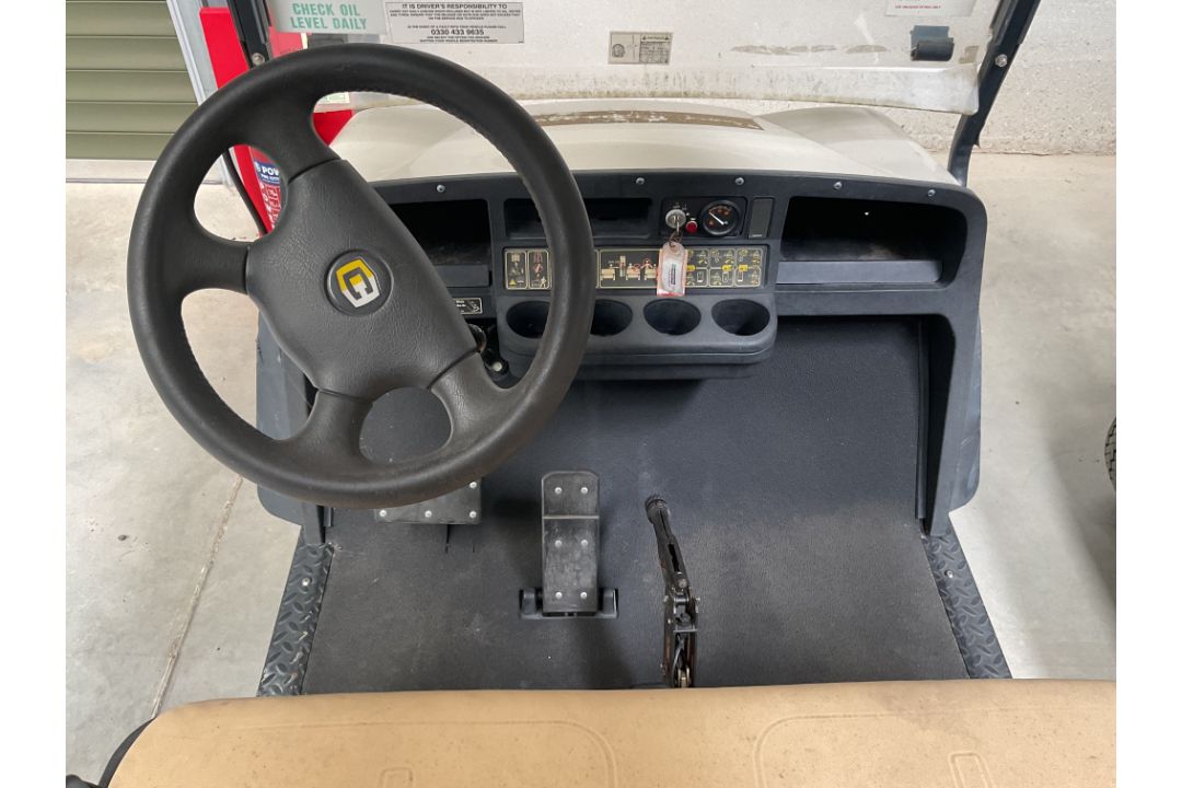 Very Low Hours Cushman 8 Seat Petrol Engine Auto Start Buggy, c/w Lights, Roof etc, from Govt Dept - Image 5 of 15