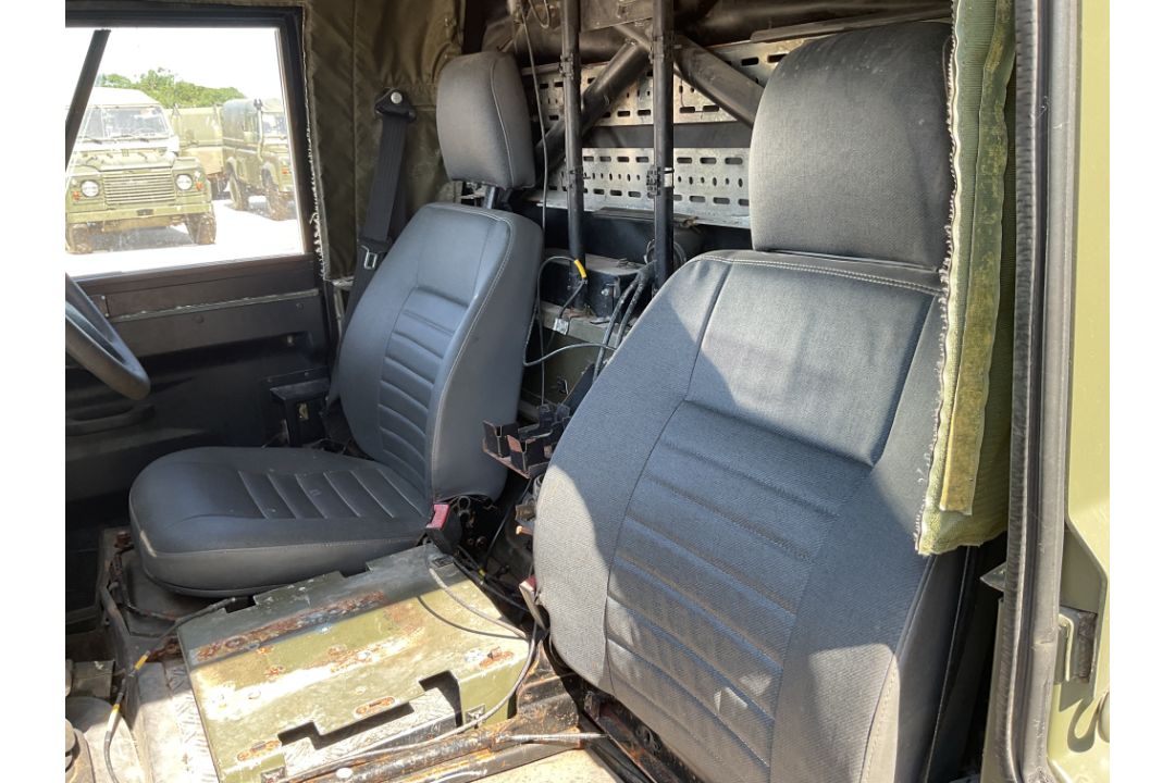 Rare Land Rover RHD 110 TUM FFR Wolf Hard Top Winter/Water, Direct from UK MOD - Image 31 of 35