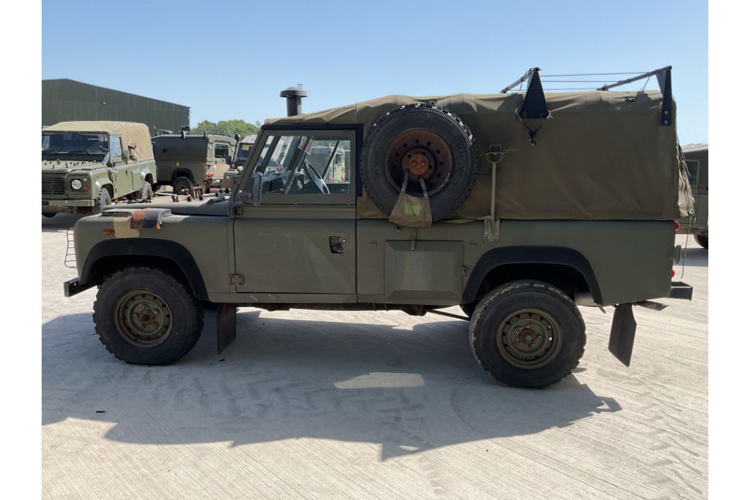 Rare Land Rover RHD 110 TUM FFR Wolf Soft Top Winter/Water, Direct from UK MOD - Image 10 of 37