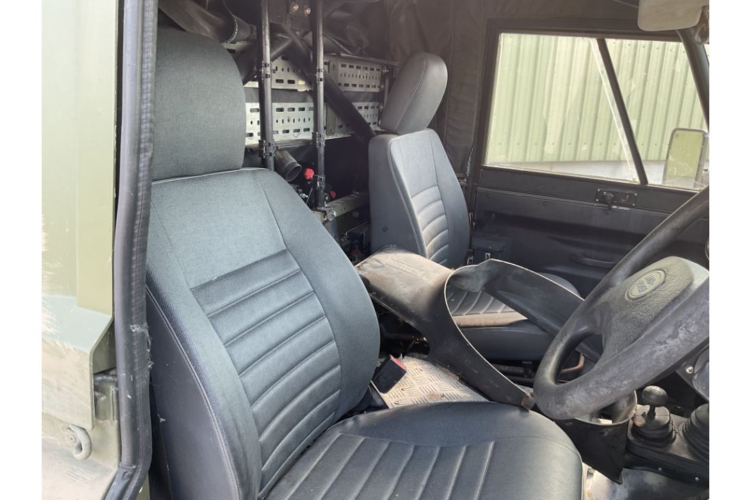 Rare Land Rover RHD 110 TUM FFR Wolf Hard Top Winter/Water, Direct from UK MOD - Image 25 of 34