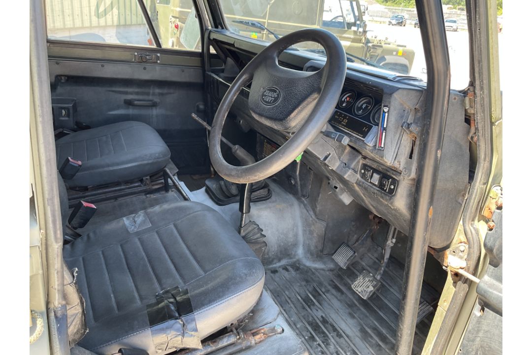 Land Rover 110 TUM Wolf RHD Soft Top FFR, Direct from UK MOD - Image 26 of 35