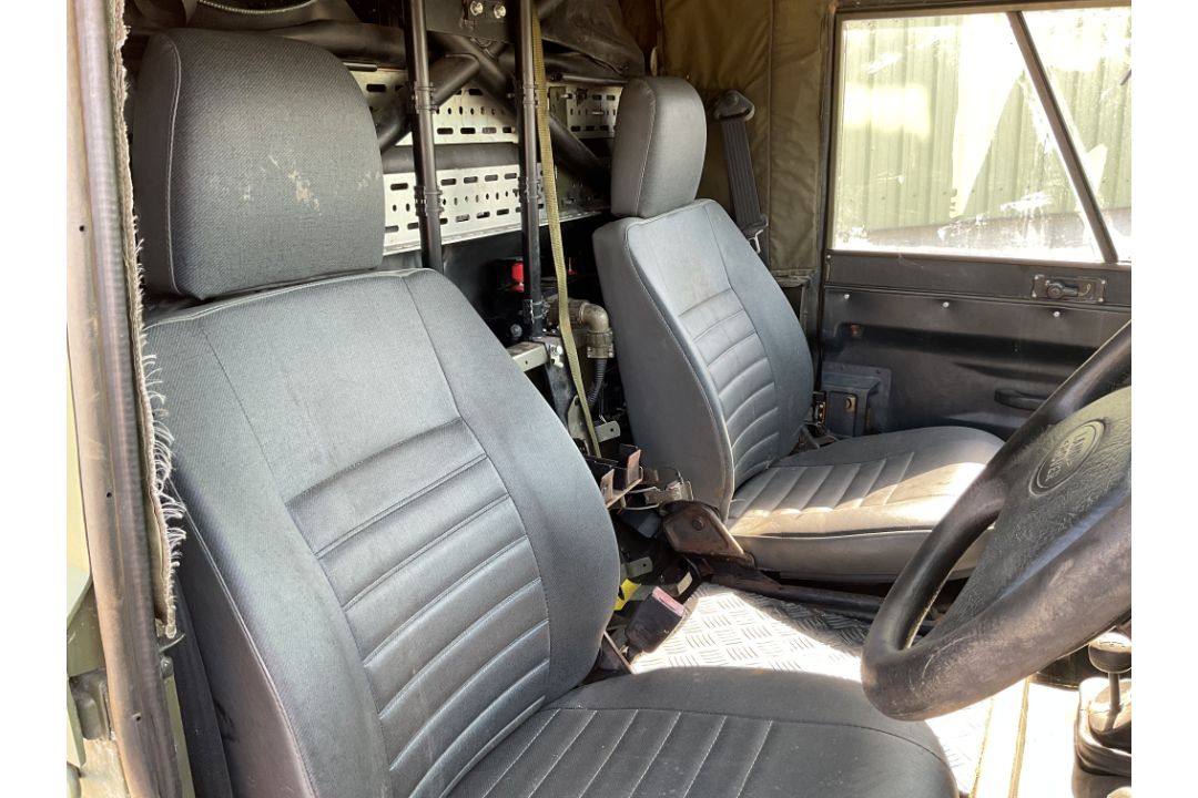 Rare Land Rover RHD 110 TUM FFR Wolf Hard Top Winter/Water, Direct from UK MOD - Image 26 of 35