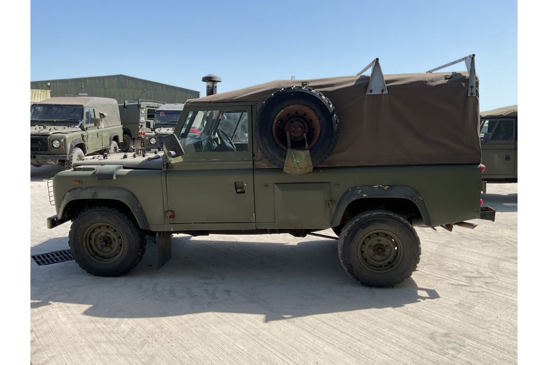 Rare Land Rover RHD 110 TUM FFR Wolf Soft Top Winter/Water, Direct from UK MOD - Image 10 of 37