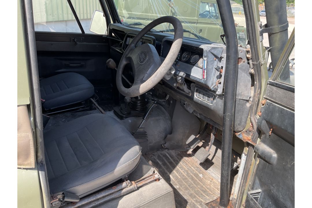 Rare Land Rover RHD 110 TUM FFR Wolf Soft Top Winter/Water, Direct from UK MOD - Image 27 of 37