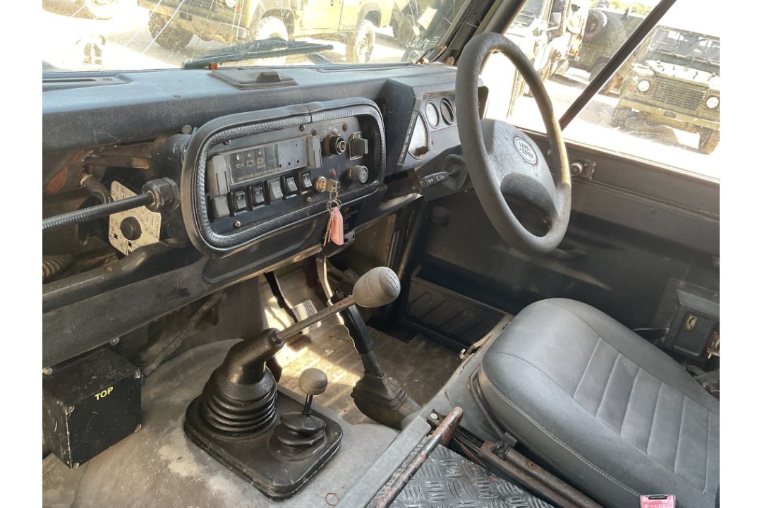Rare Land Rover RHD 110 TUM FFR Wolf Soft Top Winter/Water, Direct from UK MOD - Image 34 of 37