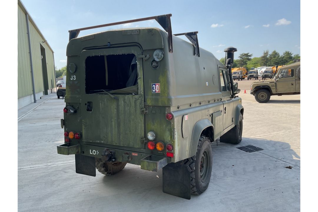 Rare Land Rover RHD 110 TUM FFR Wolf Hard Top Winter/Water, Direct from UK MOD - Image 23 of 35