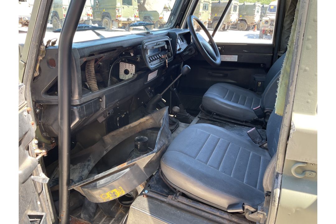 Rare Land Rover RHD 110 TUM Wolf Hard Top Winter/Water, Direct from UK MOD - Image 30 of 35
