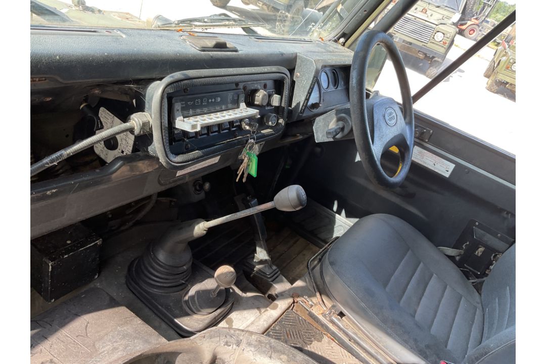 Rare Land Rover RHD 110 TUM FFR Wolf Hard Top Winter/Water, Direct from UK MOD - Image 32 of 35