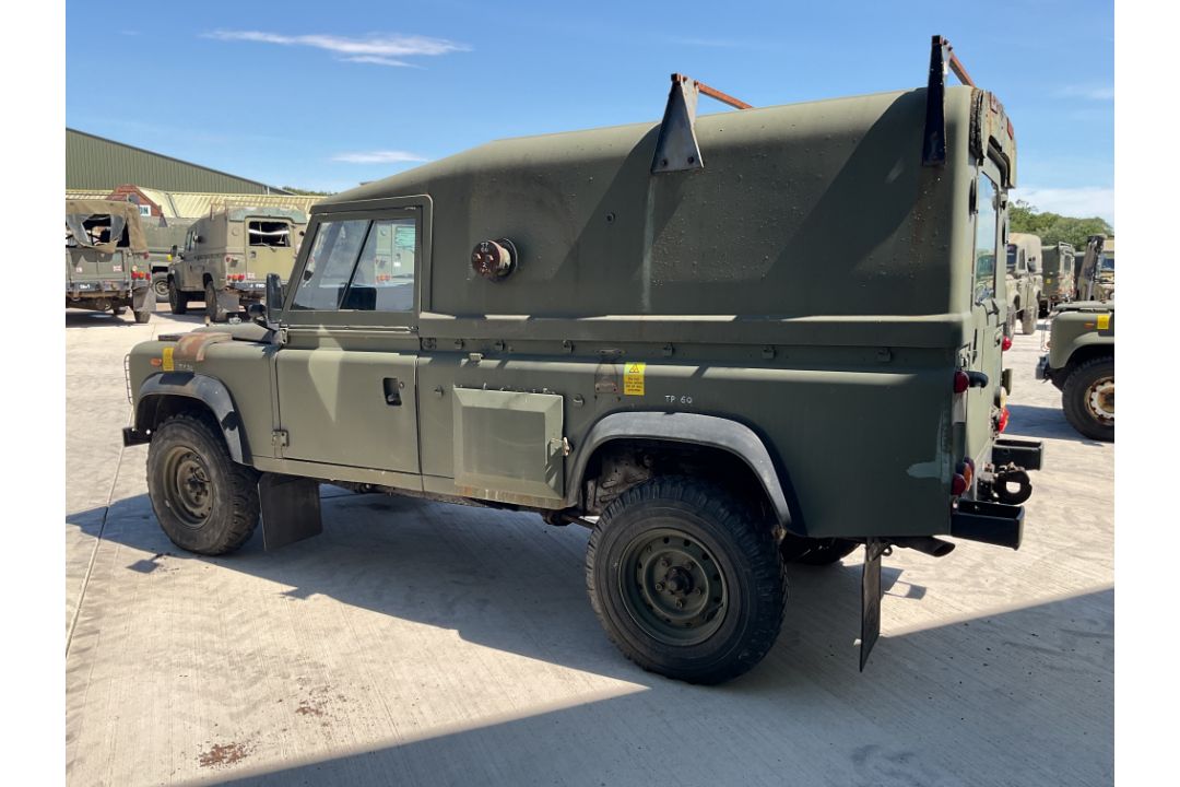 Rare Land Rover RHD 110 TUM Wolf Hard Top Winter/Water, Direct from UK MOD - Image 17 of 35