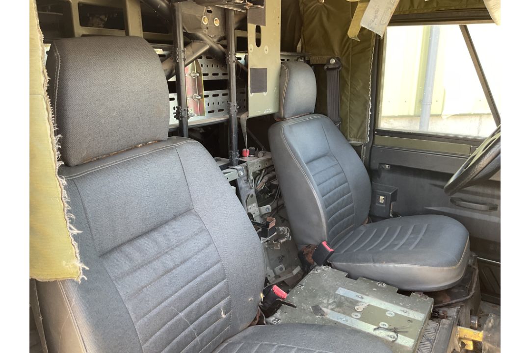Land Rover 110 TUM Wolf FFR LHD Hard Top, Direct from UK MOD - Image 31 of 35