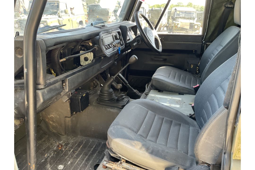 Rare Land Rover RHD 110 TUM FFR Wolf Soft Top Winter/Water, Direct from UK MOD - Image 32 of 37