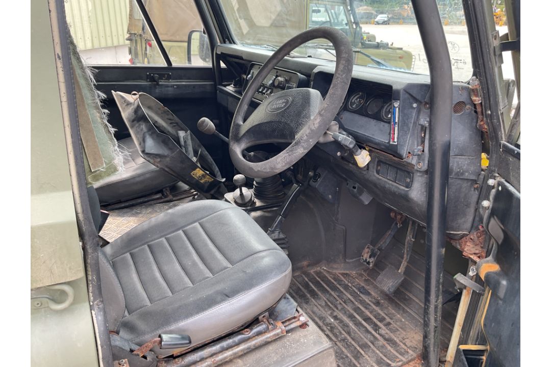 Rare Land Rover RHD 110 TUM Wolf Hard Top Winter/Water, Direct from UK MOD - Image 26 of 36