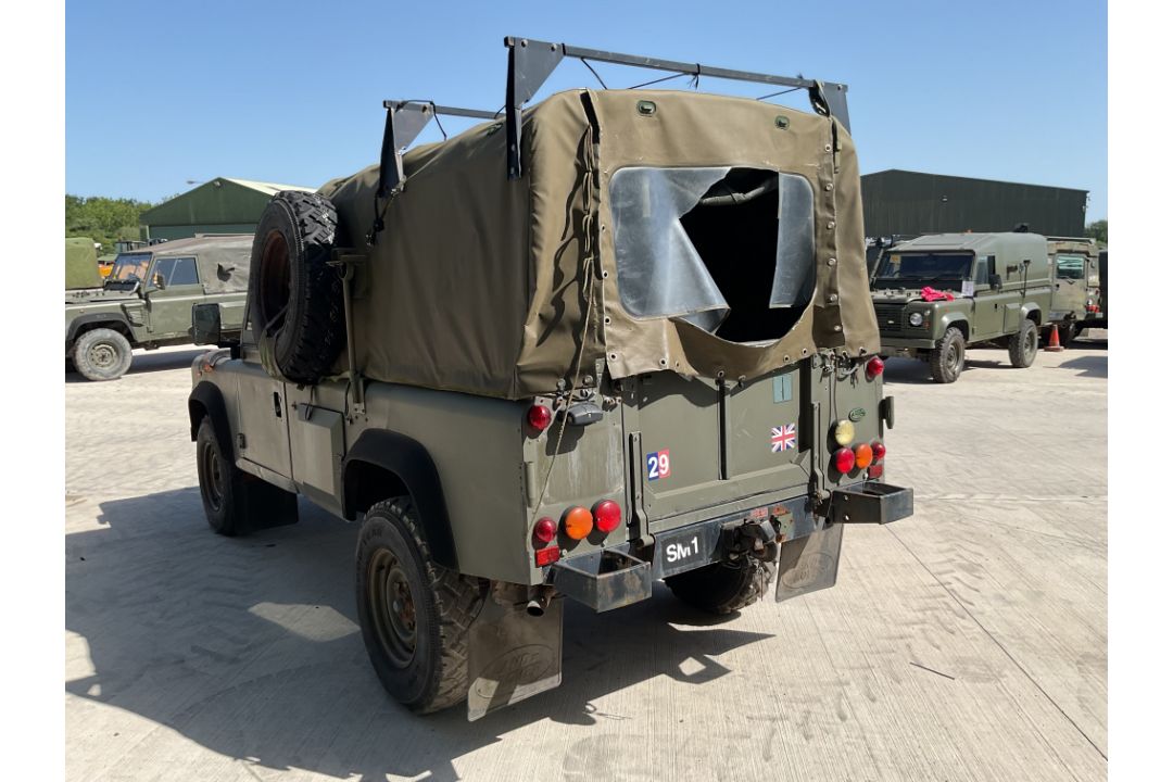 Rare Land Rover RHD 110 TUM FFR Wolf Soft Top Winter/Water, Direct from UK MOD - Image 26 of 37