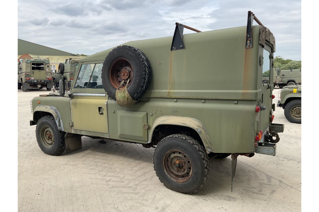 Rare Land Rover RHD 110 TUM Wolf Hard Top Winter/Water, Direct from UK MOD - Image 17 of 36