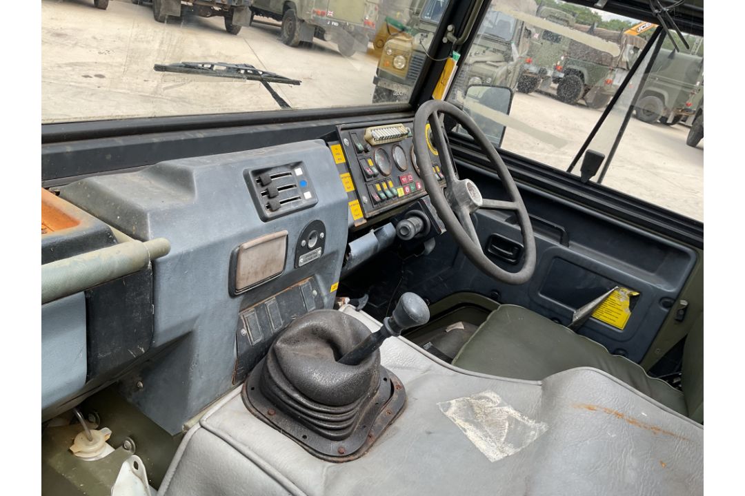 Pinzgauer 4x4 RHD TUM Truck, Direct from UK MOD - Image 38 of 41