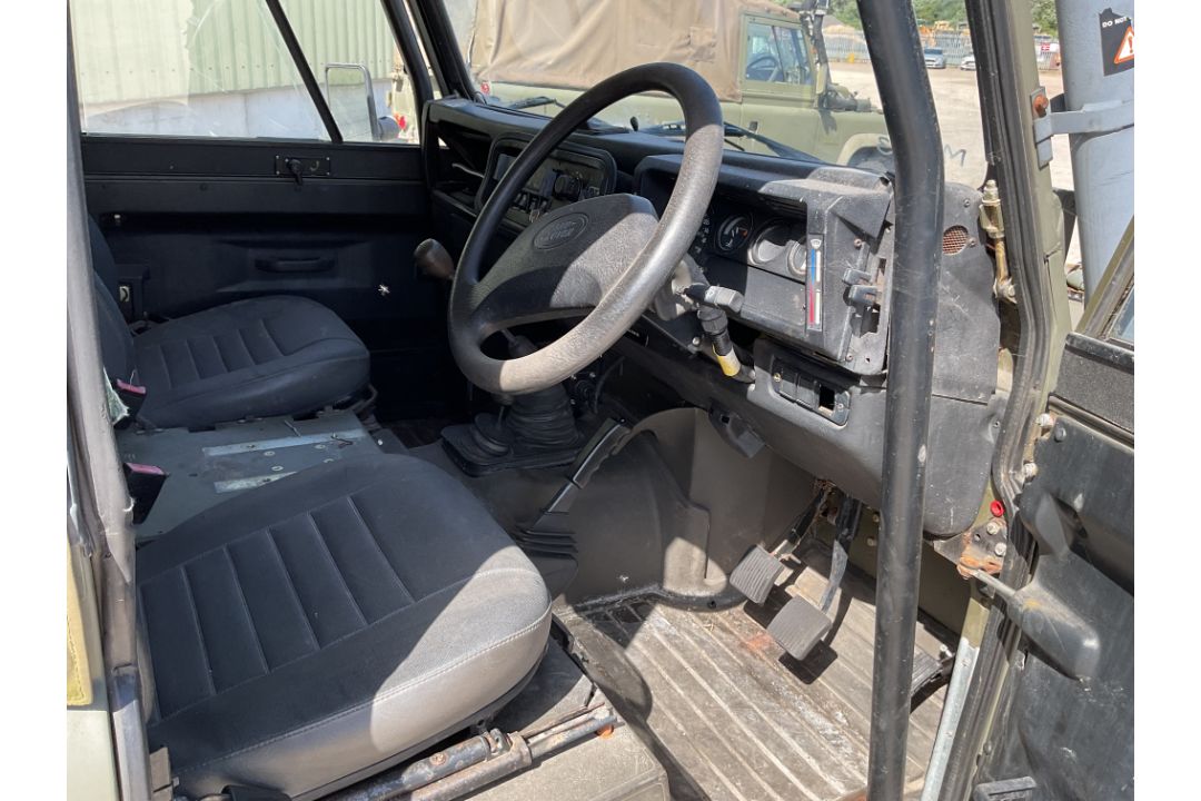 Rare Land Rover RHD 110 TUM FFR Wolf Soft Top Winter/Water, Direct from UK MOD - Image 27 of 37