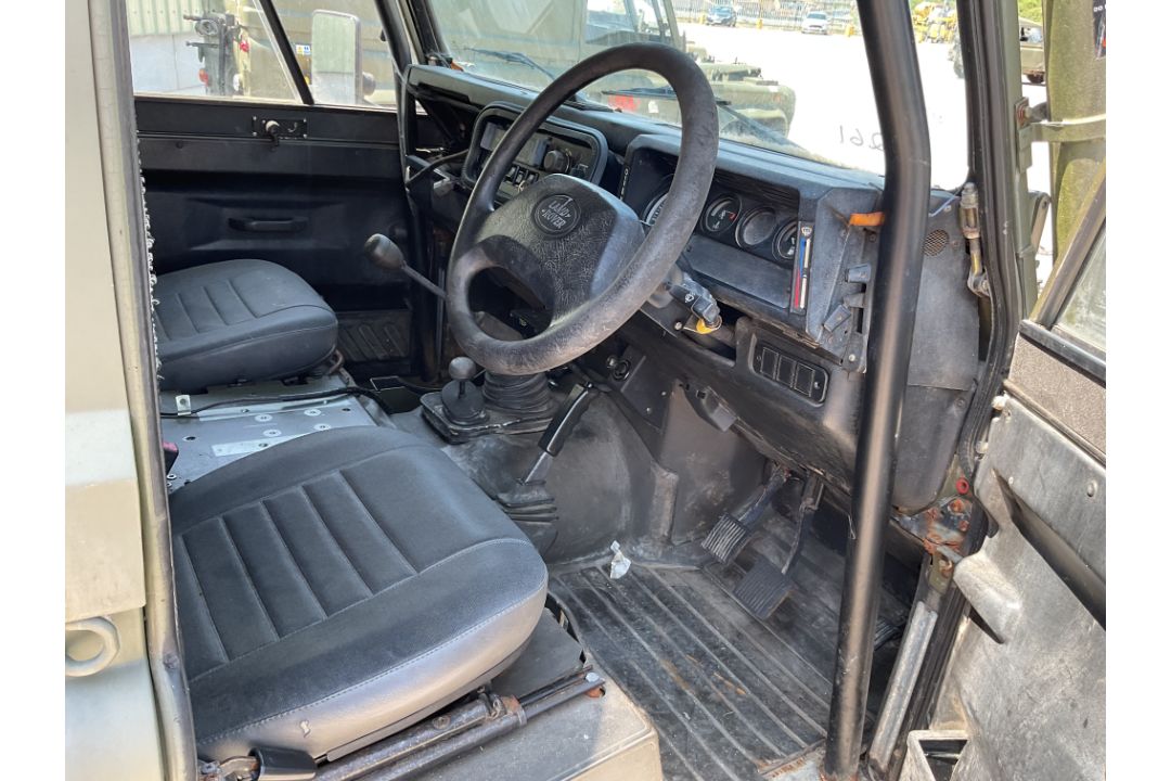Rare Land Rover RHD 110 TUM Wolf Hard Top Winter/Water, Direct from UK MOD - Image 26 of 36