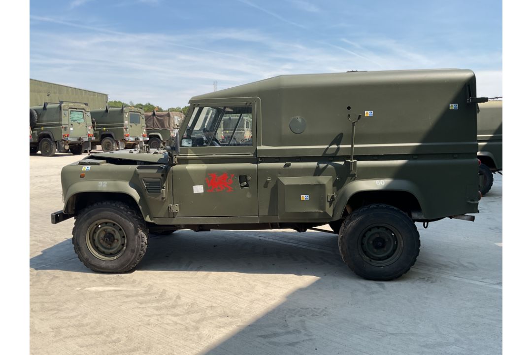 Rare Land Rover LHD 110 TUM Wolf Hard Top, Direct from UK MOD - Image 2 of 34