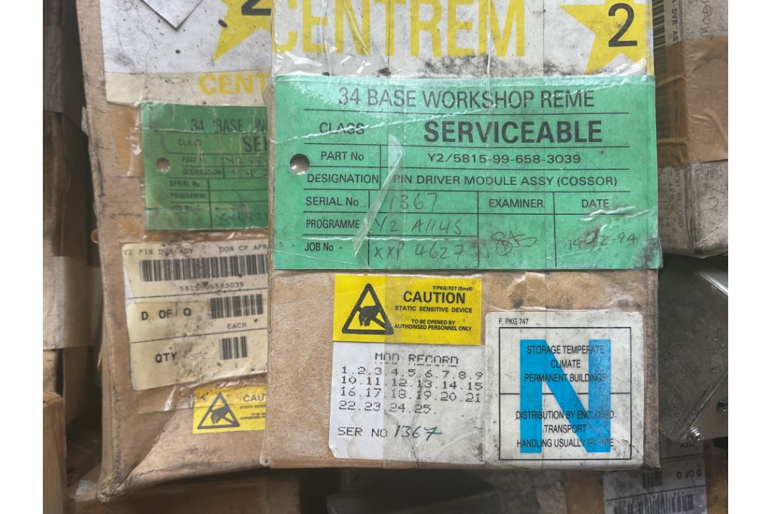 1 x Stillage Q75 Electronic Driver Units, from MOD labeled Serviceable - Image 4 of 6