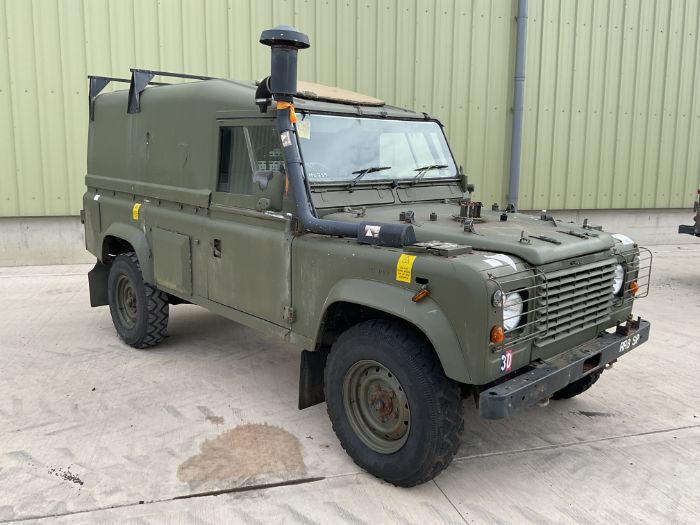 Rare Land Rover RHD 110 TUM Wolf Hard Top Winter/Water, Direct from UK MOD