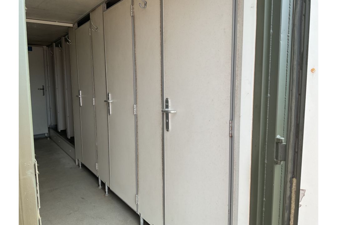 20ft x 8ft Demountable Drops/Hook Loader Ablution Container c/w Twist Locks, from UK MOD - Image 7 of 25