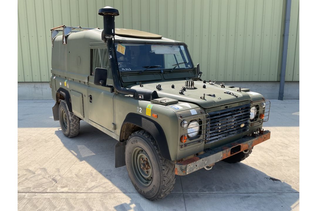 Rare Land Rover RHD 110 TUM Wolf Hard Top Winter/Water, Direct from UK MOD - Image 34 of 35