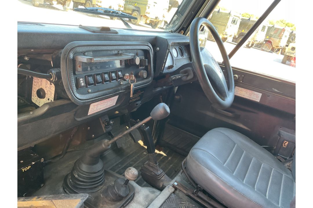 Rare Land Rover RHD 110 TUM Wolf Hard Top Winter/Water, Direct from UK MOD - Image 32 of 35