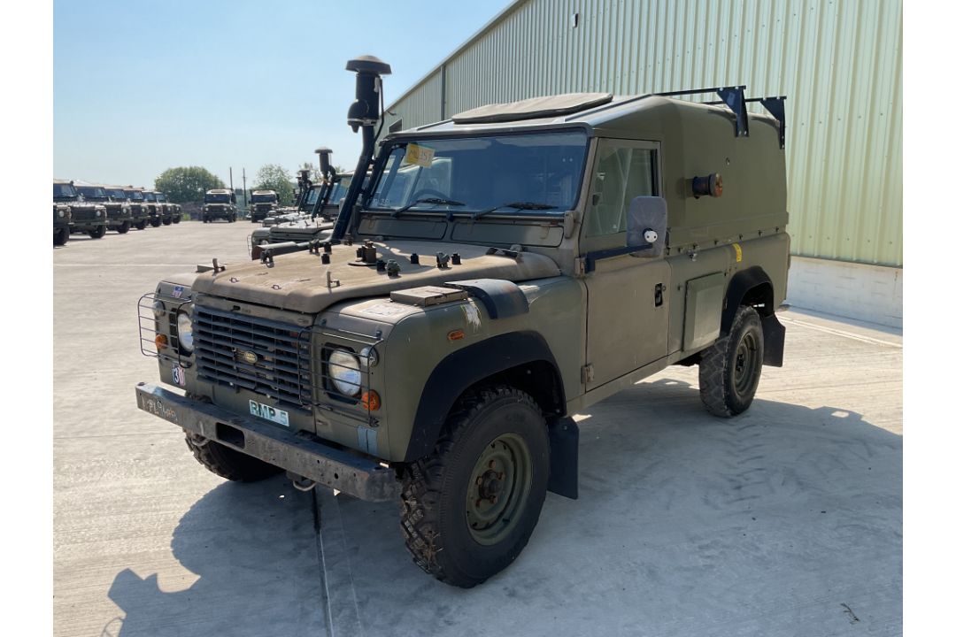 Rare Land Rover RHD 110 TUM FFR Wolf Hard Top Winter/Water, Direct from UK MOD - Image 33 of 35