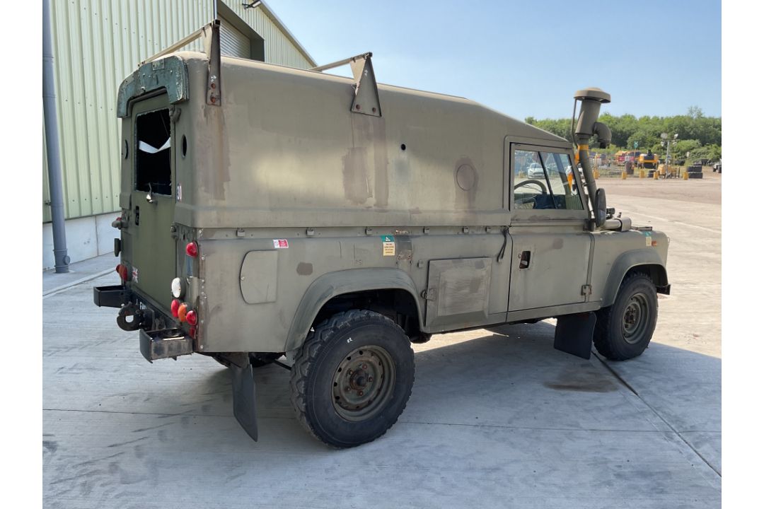 Rare Land Rover RHD 110 TUM FFR Wolf Hard Top Winter/Water, Direct from UK MOD - Image 14 of 35