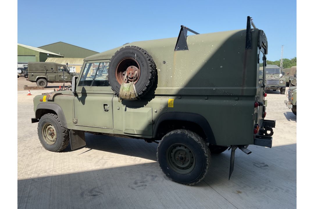 Rare Land Rover RHD 110 TUM Wolf FFR Hard Top Winter/Water, Direct from UK MOD - Image 17 of 36